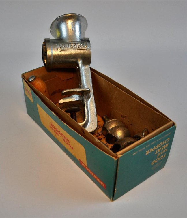International No. 1 Food and Meat Chopper