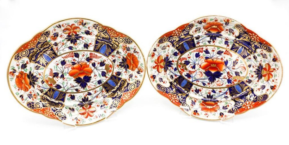 Two Imari Design Shaped Dishes