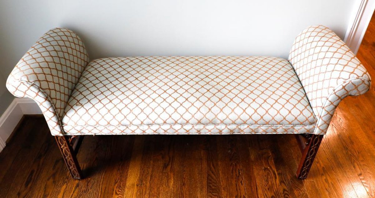 Chippendale Style Boudoir Bench