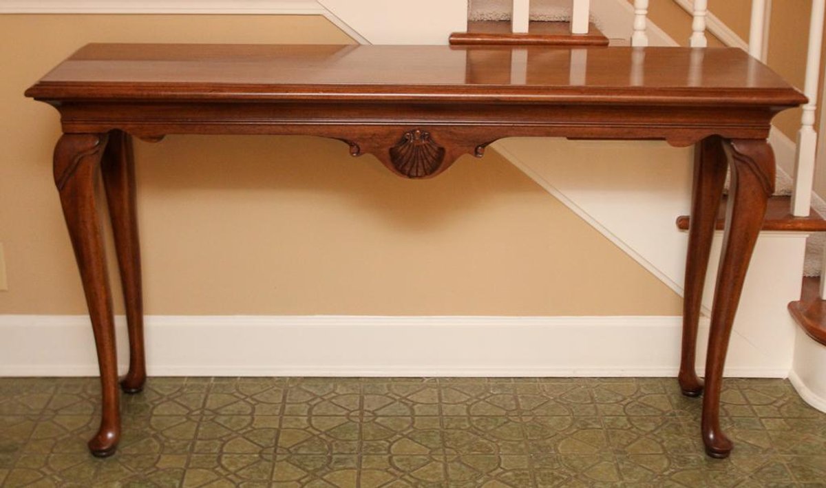 Queen Anne Style Cherry Console Table