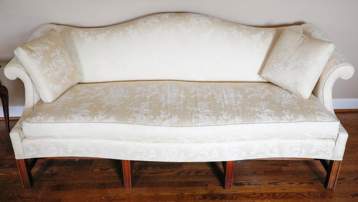 Chippendale Style Serpentine Back Couch