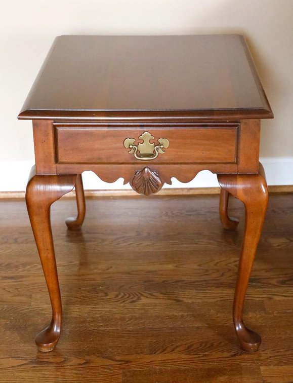 Queen Anne Style Cherry Lamp Table