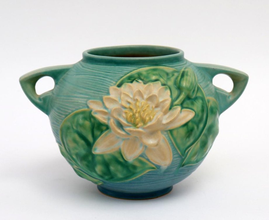 Roseville Blue Water Lily Double-Handled Vase