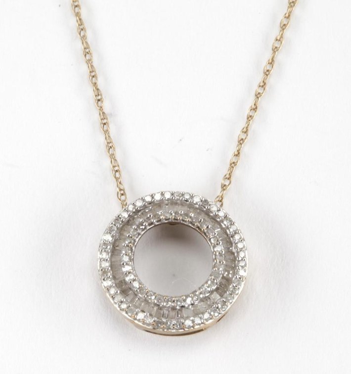 10K Yellow Gold Necklace & Round Diamond Pendant