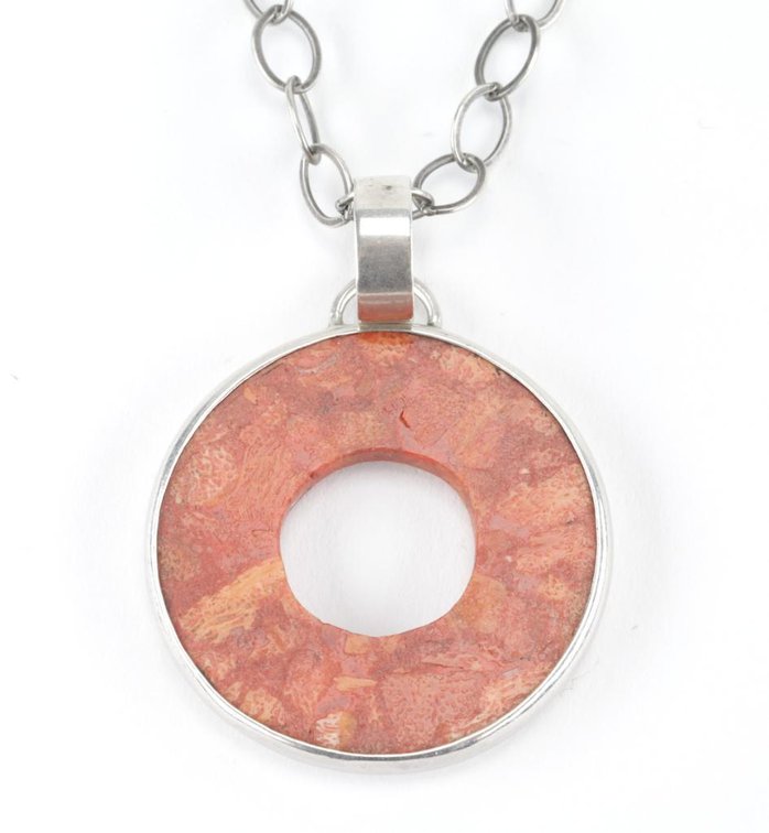 Silpada Sterling Silver Spiny Oyster Necklace & Pendant