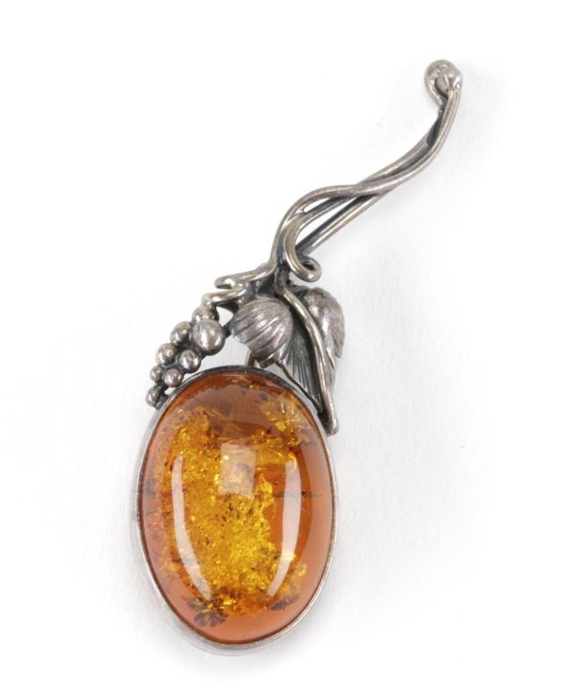 Sterling Silver Baltic Amber & Grapevine Brooch