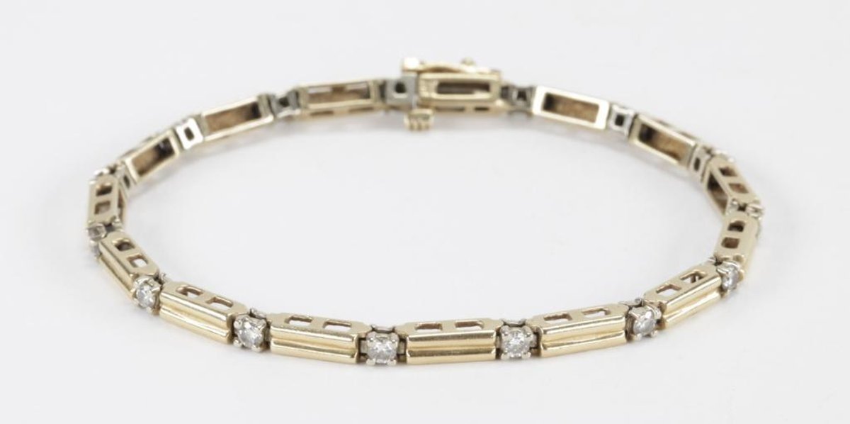 14K Yellow Gold Diamond Link Bracelet