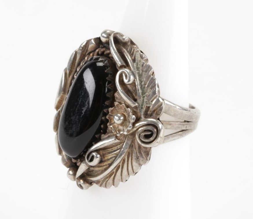 Navajo Sterling Silver Black Onyx Ring