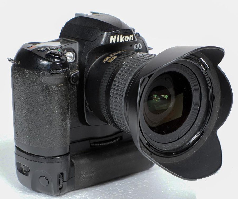 Nikon D100 Digital Camera
