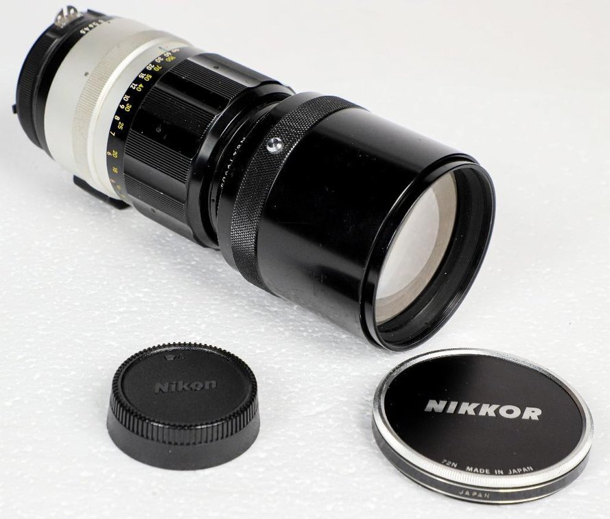 NIKKOR 300mm Telephoto Lens