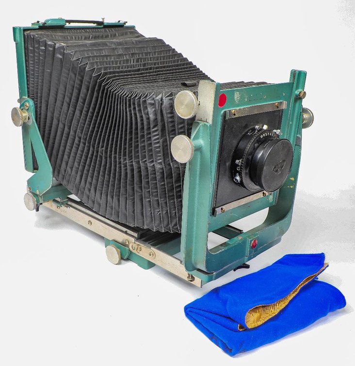 Calumet Model C-1  8x10 View Camera