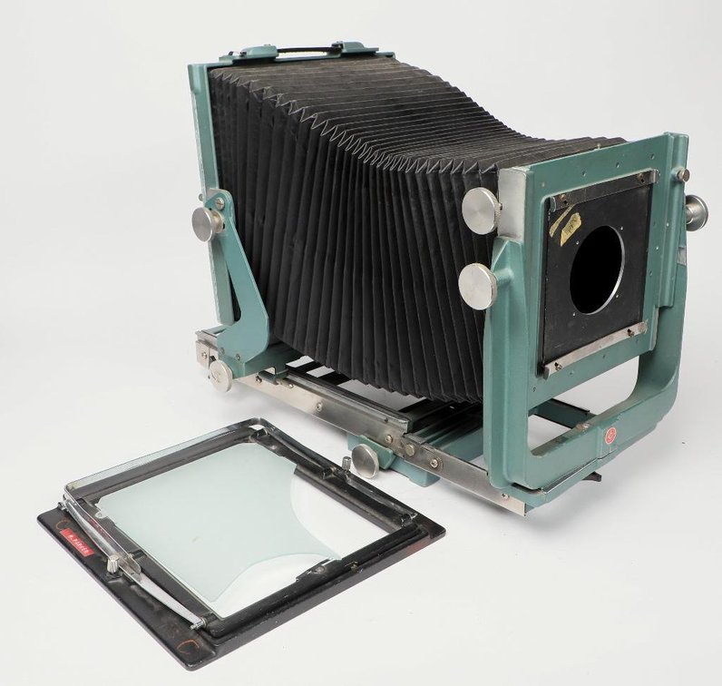 Calumet Model C-1  8x10 View Camera