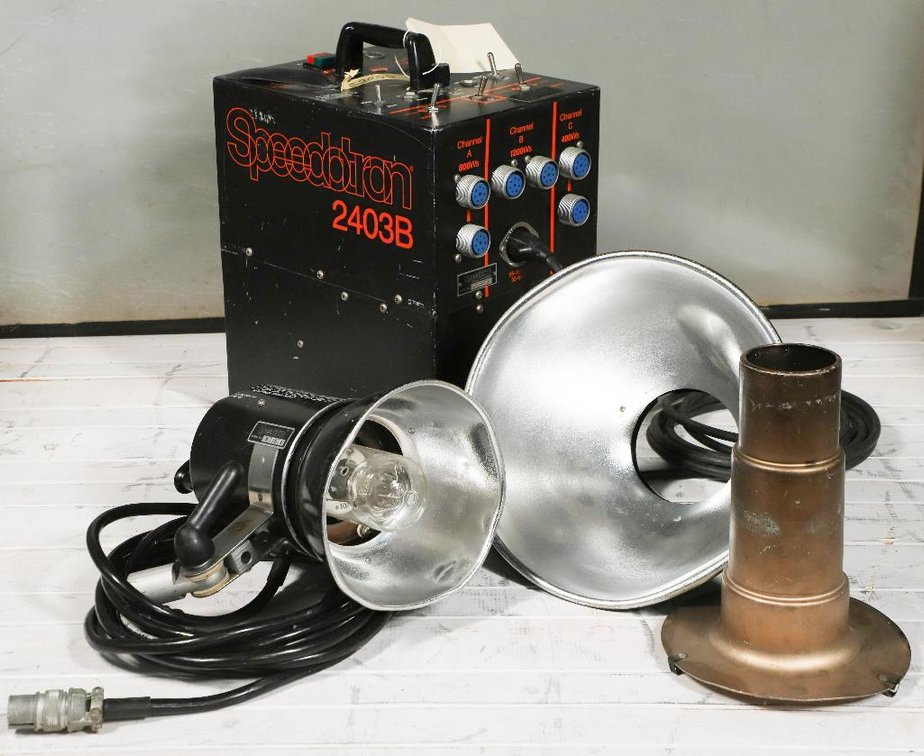 Speedotron Light and Power Pack