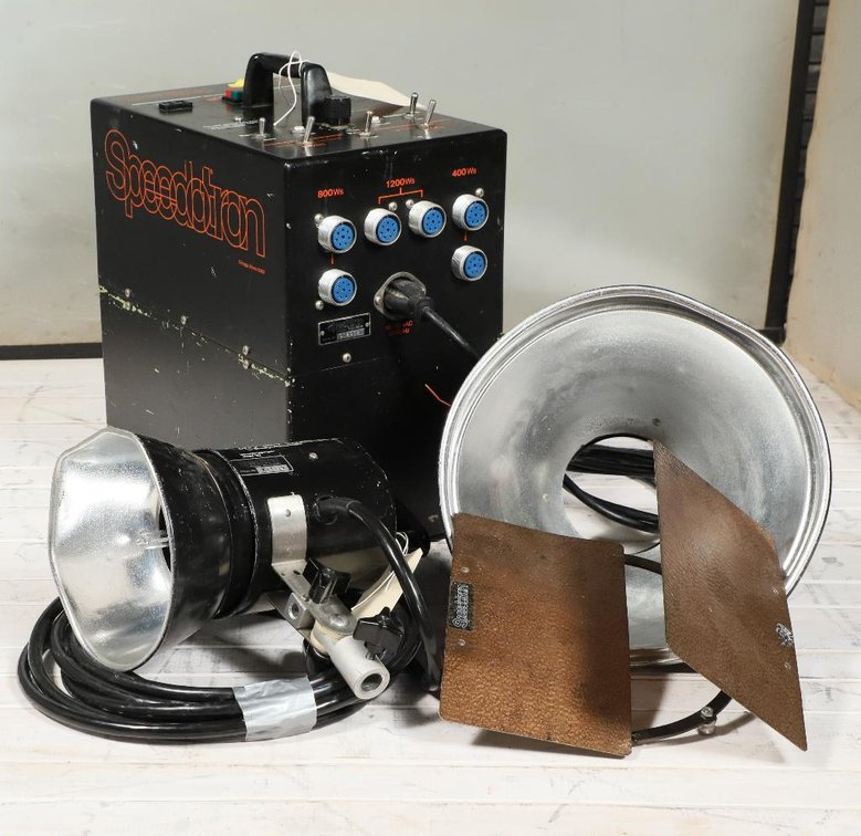 Speedotron Light and Power Pack