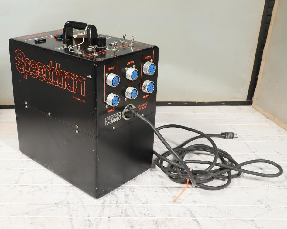 Speedotron 4803 Power Pack