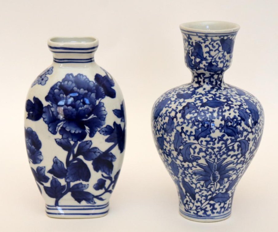 Blue & White Chinese Porcelain Vases