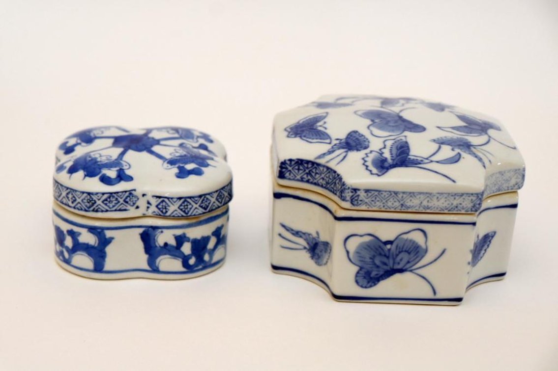 Two Porcelain Chinese Dresser Boxes
