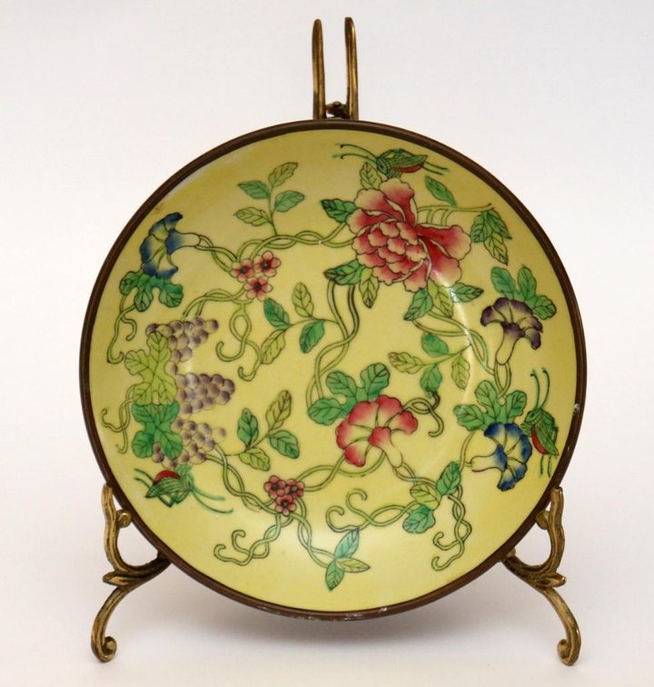 Yellow Floral Japanese Bowl on Stand