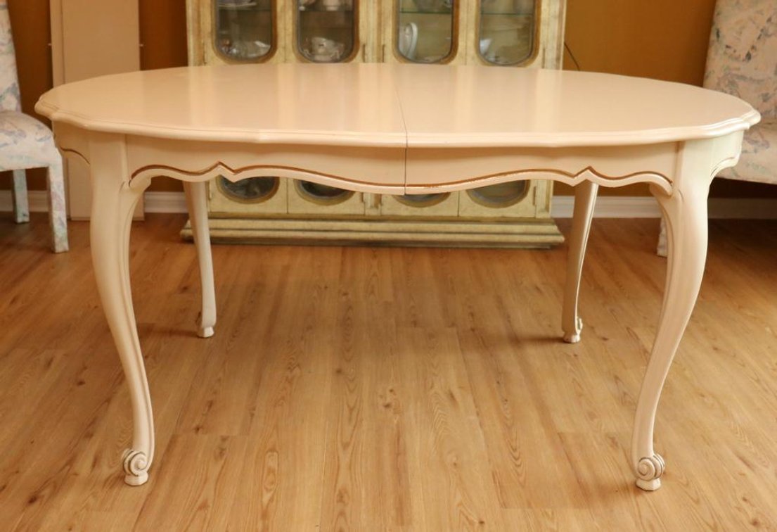 French Provincial Style Dining Table with Two Leaves