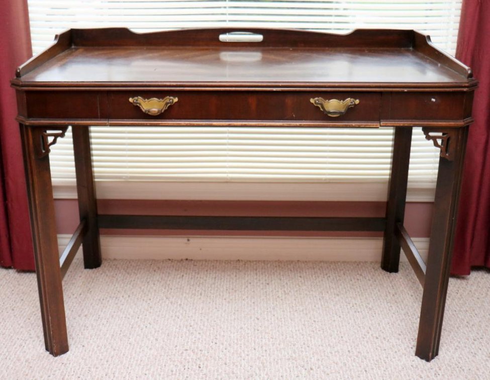 Lane Chippendale Style Mahogany Writing Desk/Table