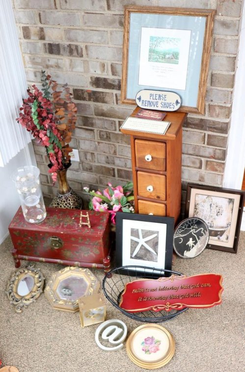 Large Assortment of Home Accents