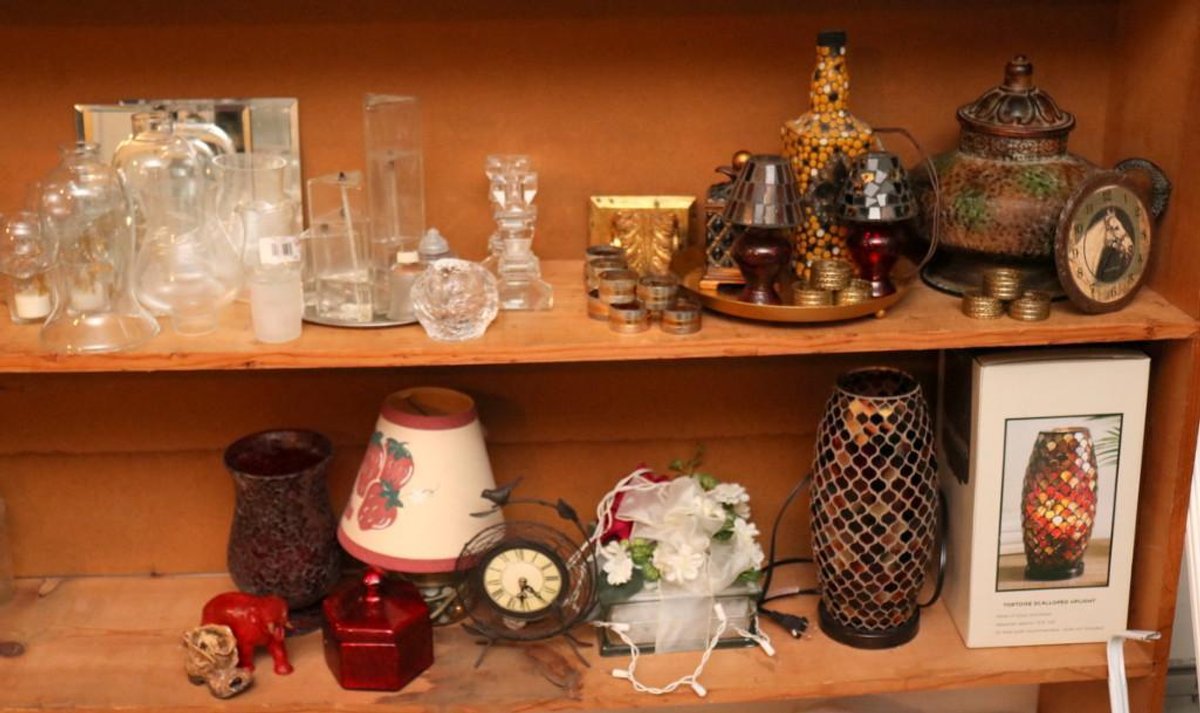Large Assortment of Home Decorating Items