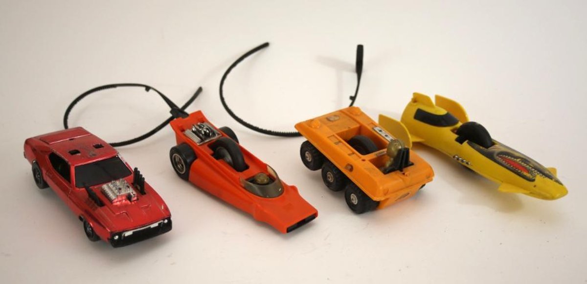 Four SSP Rip Cord Cars