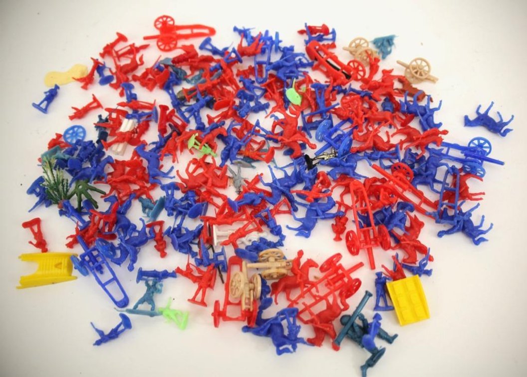 Micro Mini Plastic Soldiers