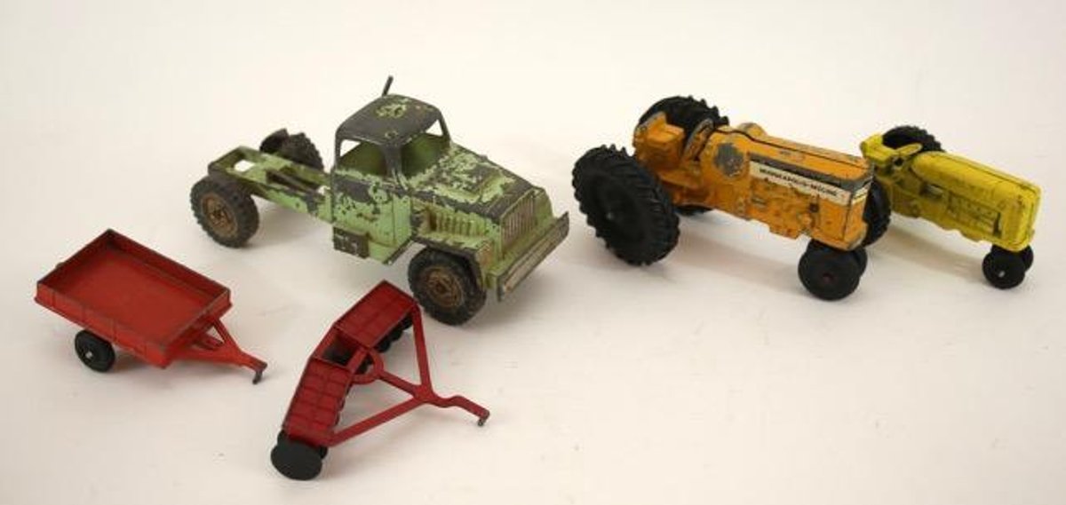Metal Farm Vehicles