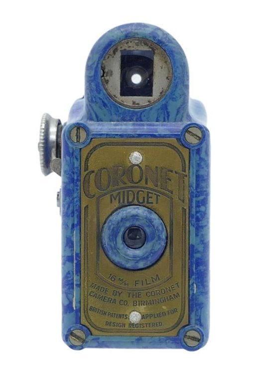 Circa 1935 Coronet Midget Blue Bakelite Camera