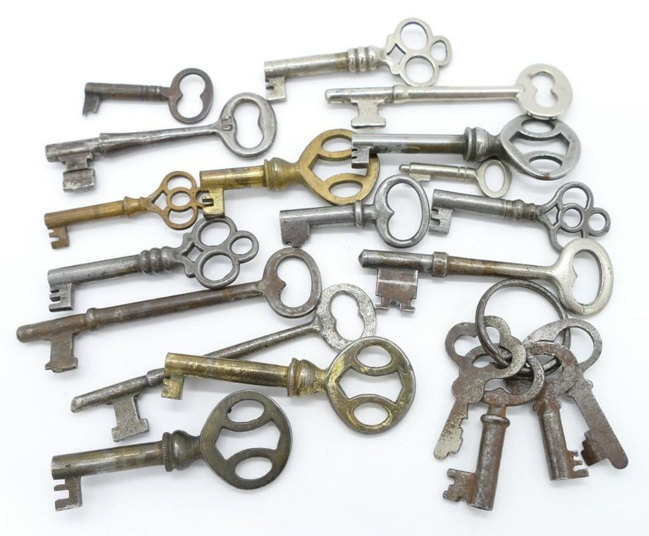 Assortment Antique Skeleton Keys