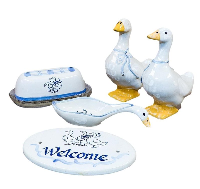 Five Louisville Stoneware Accessories