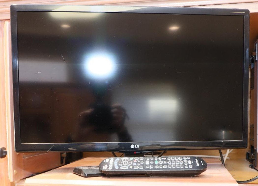LG Television