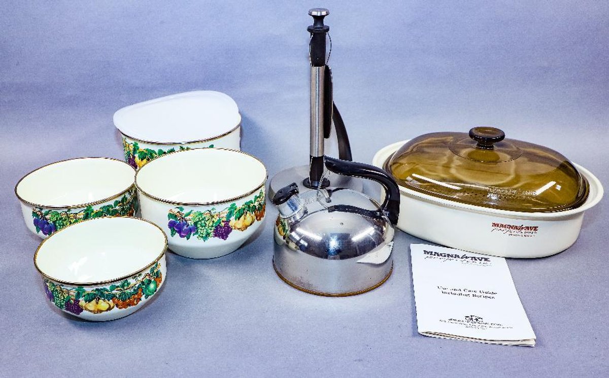 Enamel Bakeware