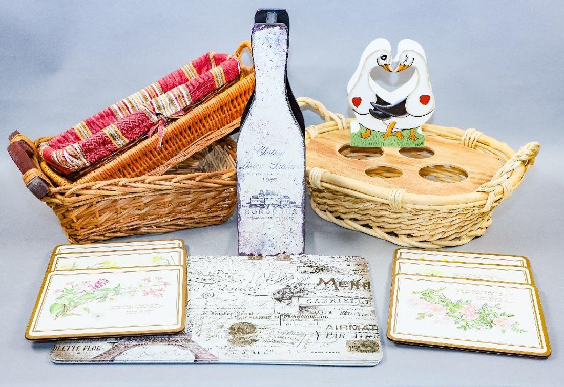 Baskets, Trivets and Placemats