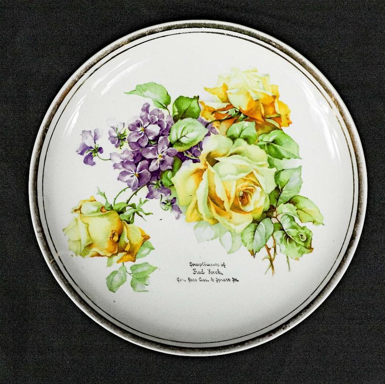 Louisville Souvenir Hauck's Handy and Grocery Plate