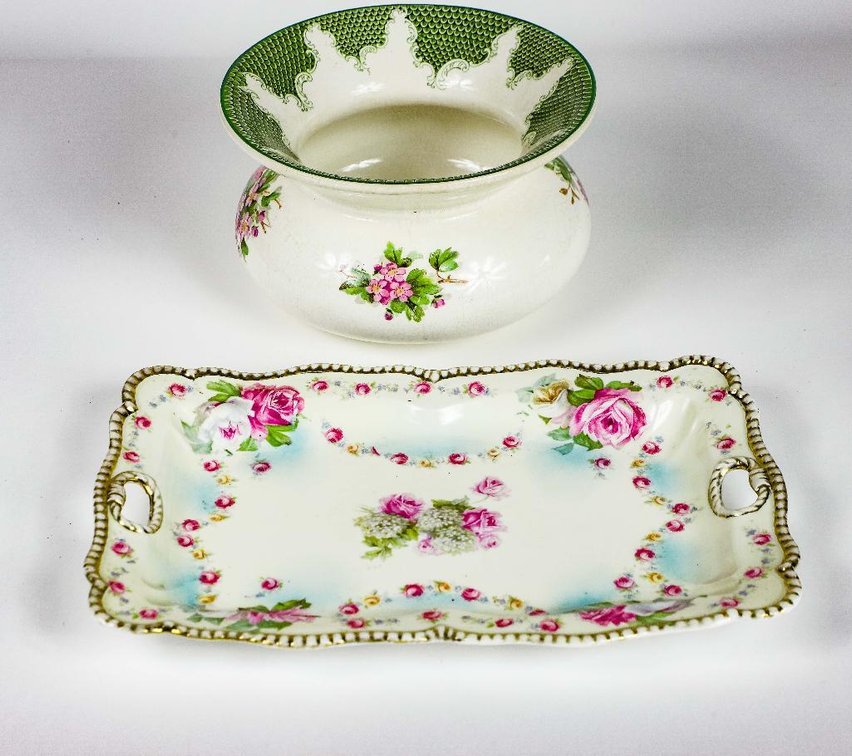 Modern Dresser Tray and Cuspidor