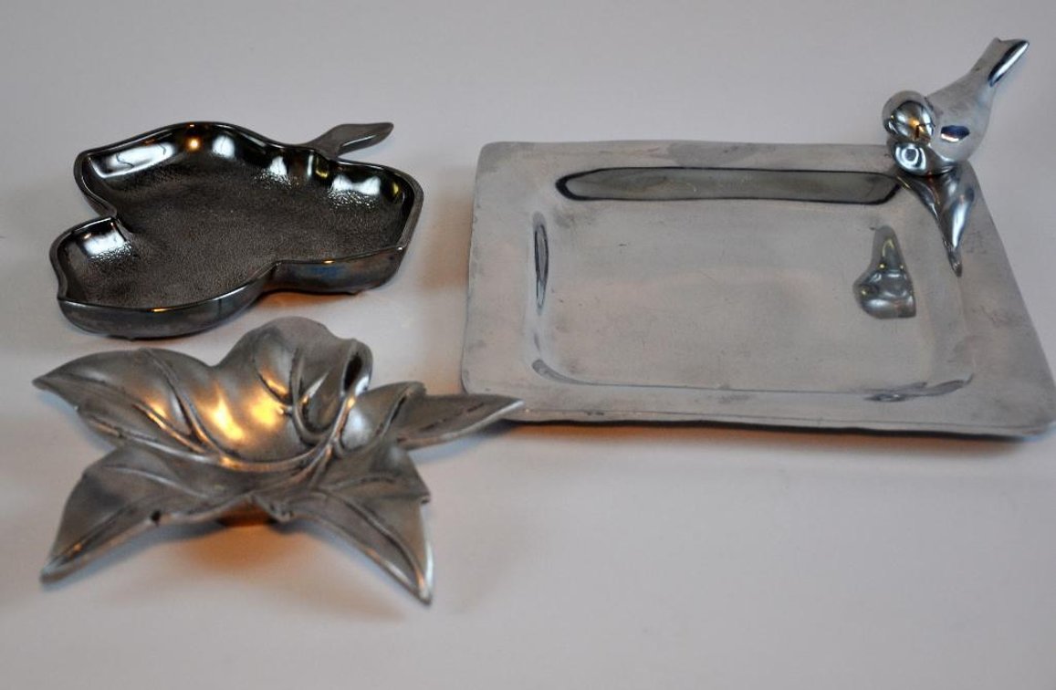 Metal Decorator Items