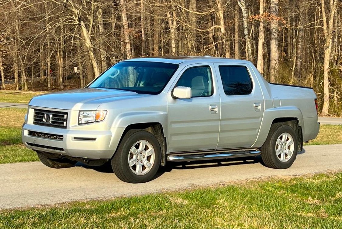2006 Honda Ridgeline Pickup Truck
