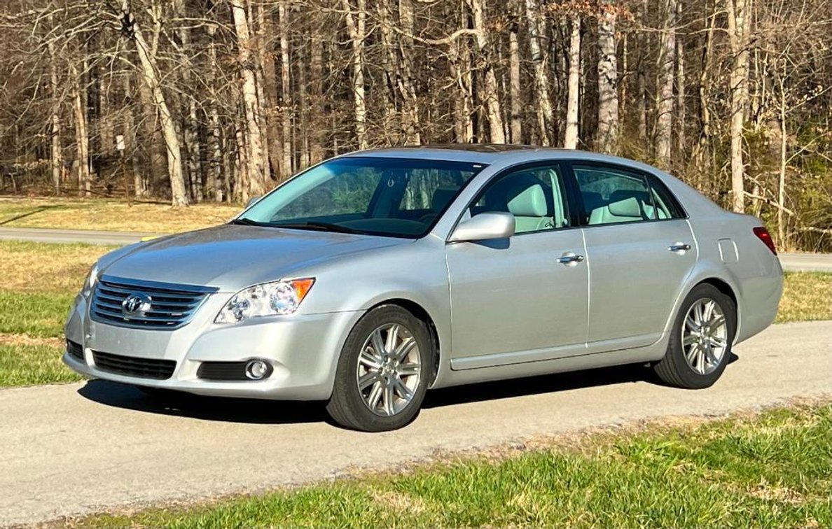 2008 Toyota Avalon Passenger Car