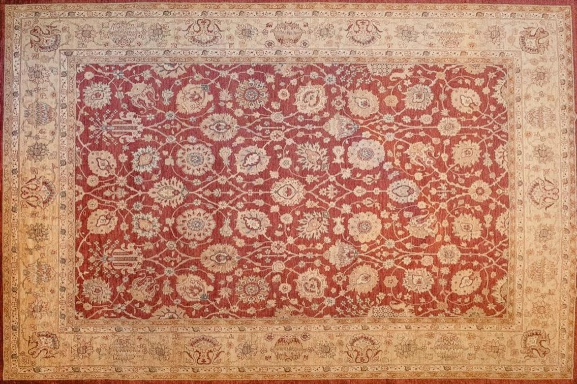 Hand Knotted Wool Tabriz From Pakistan