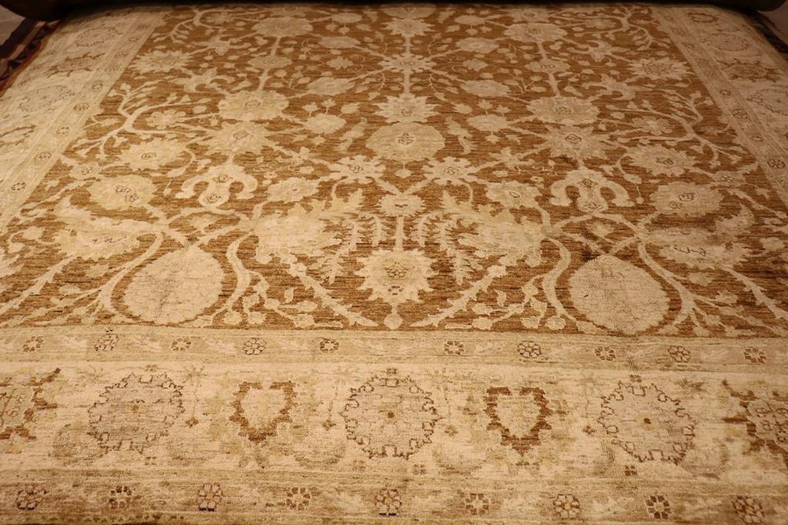 Hand Knotted Wool Tabriz From Pakistan