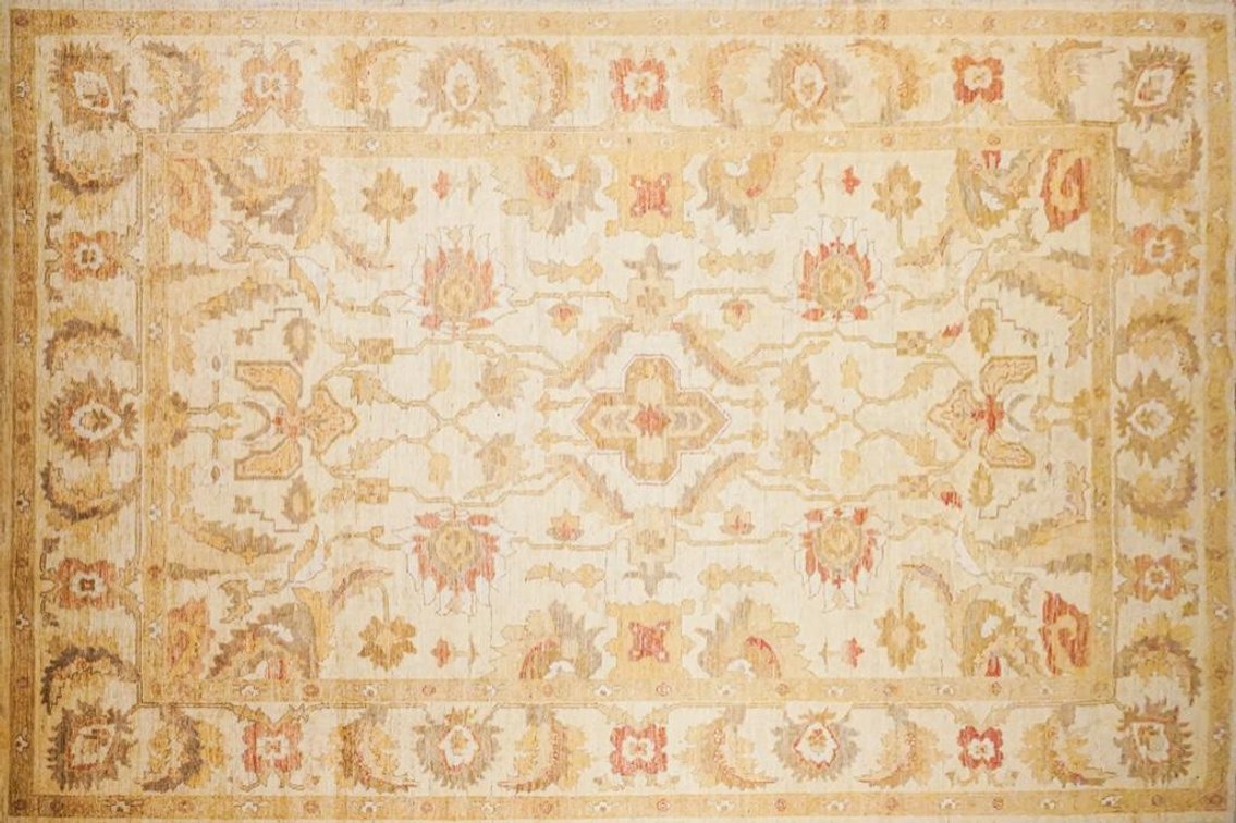 Hand Knotted Wool Oushak From Pakistan