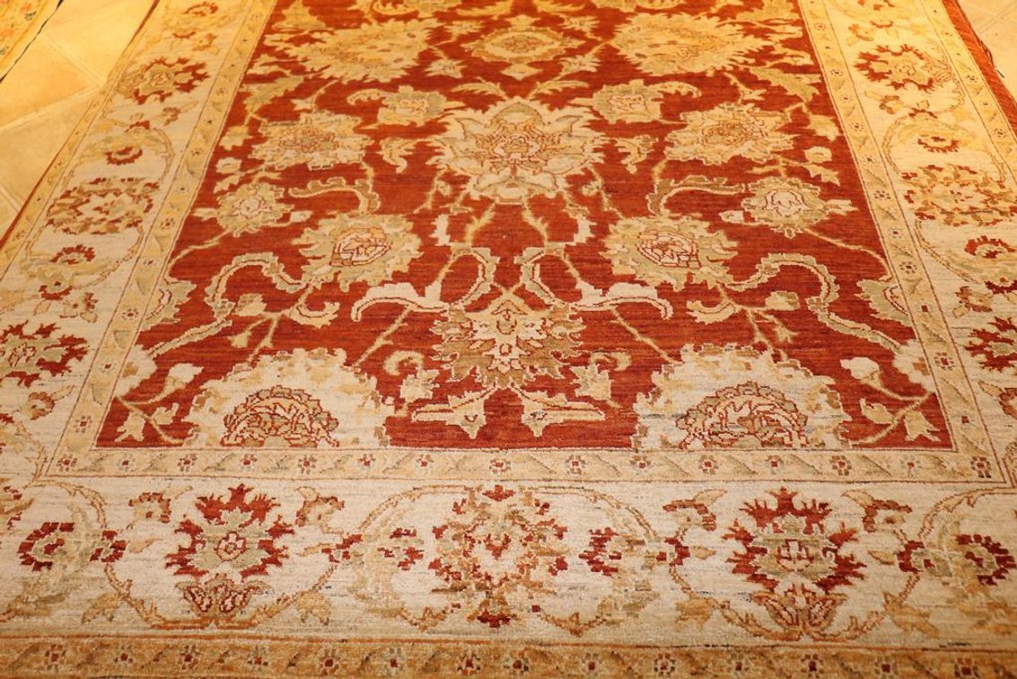 Hand Knotted Wool Tabriz From Pakistan