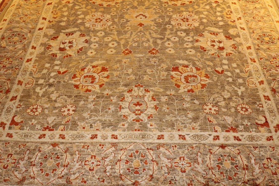 Hand Knotted Wool Tabriz From Pakistan