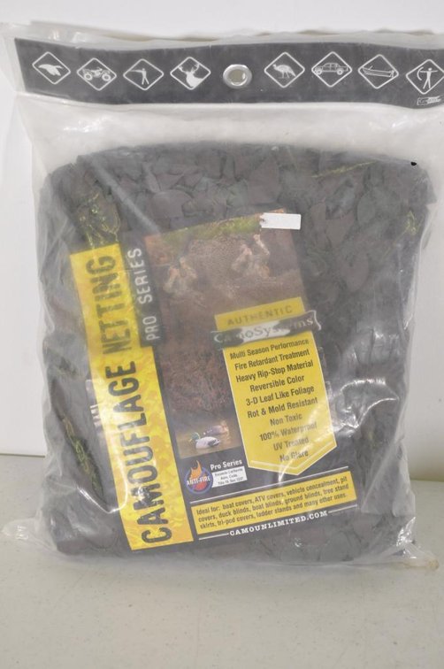 Large Camo Net (Lot F)