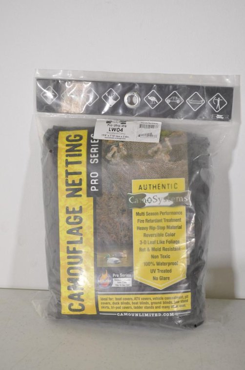 Large Camo Net (Lot G)