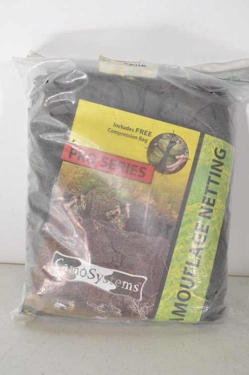Large Camo Net (Lot H)