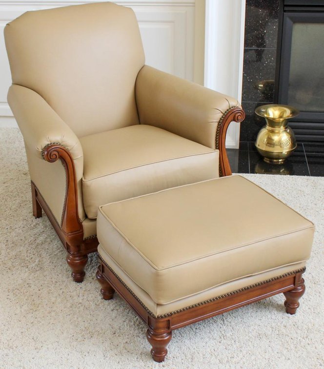 Thomasville Benjamin-Style Leather Arm Chair with Ottoman