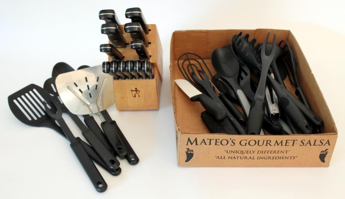 Knife Set and Utensils